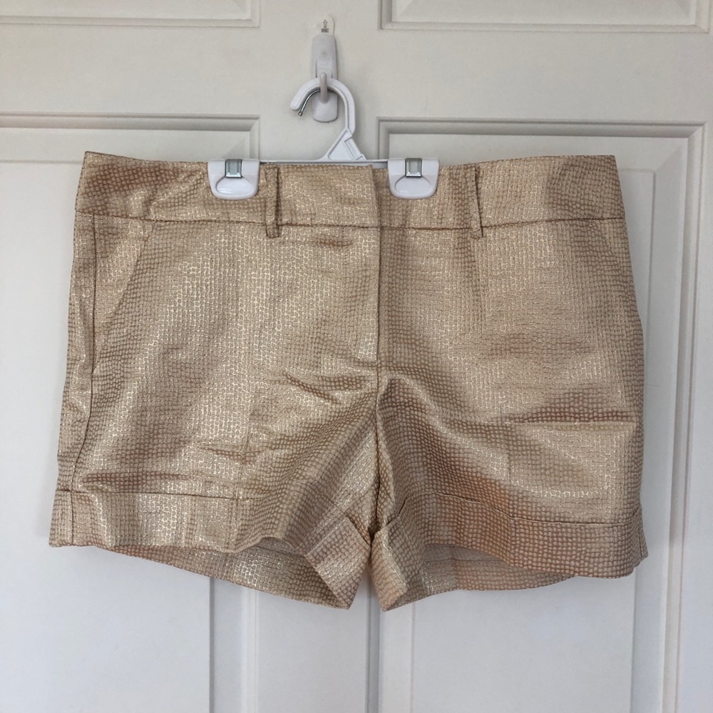 New York & Co Shimmer shorts